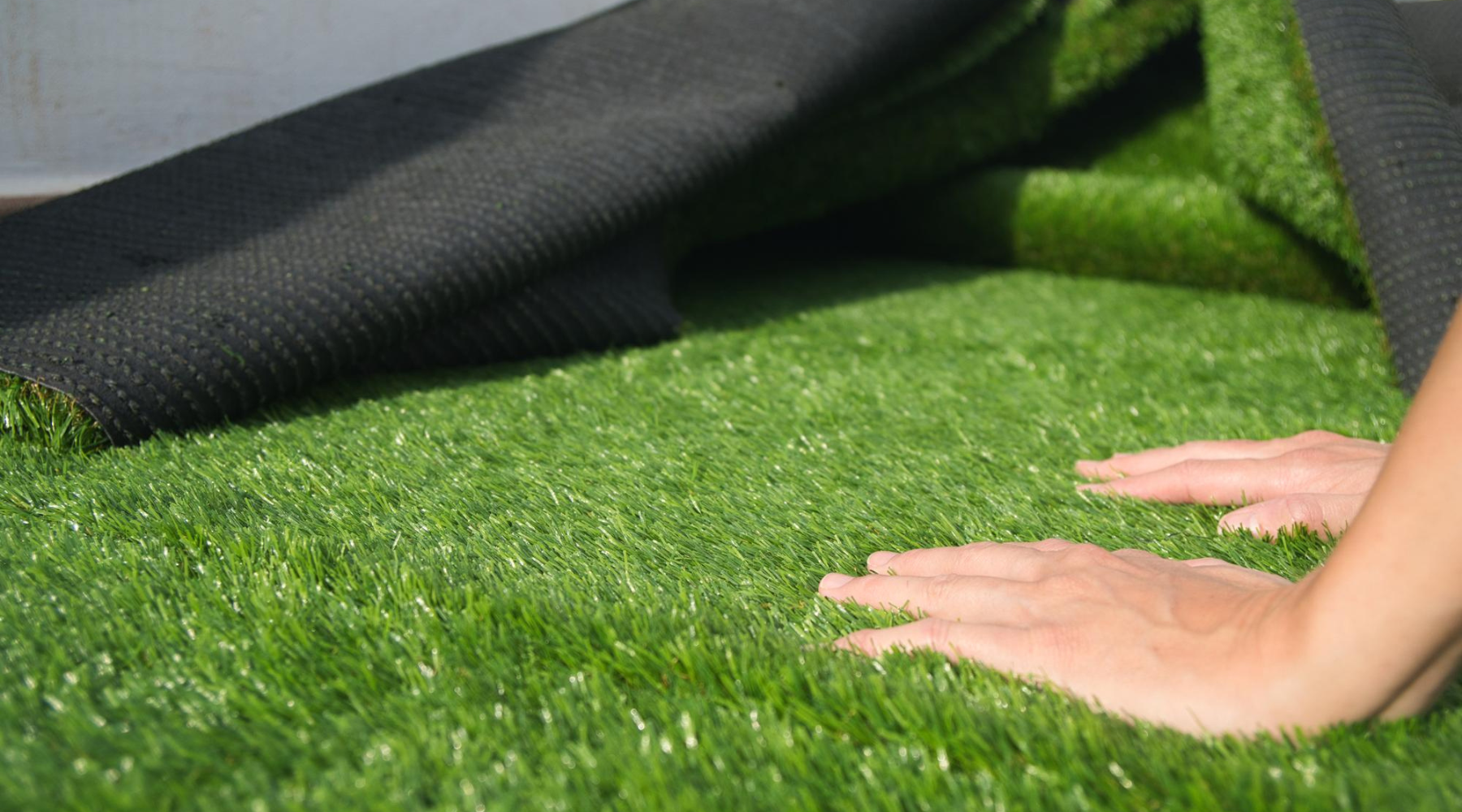 Kunstgras aanleggen, hoe moet dat nou precies?