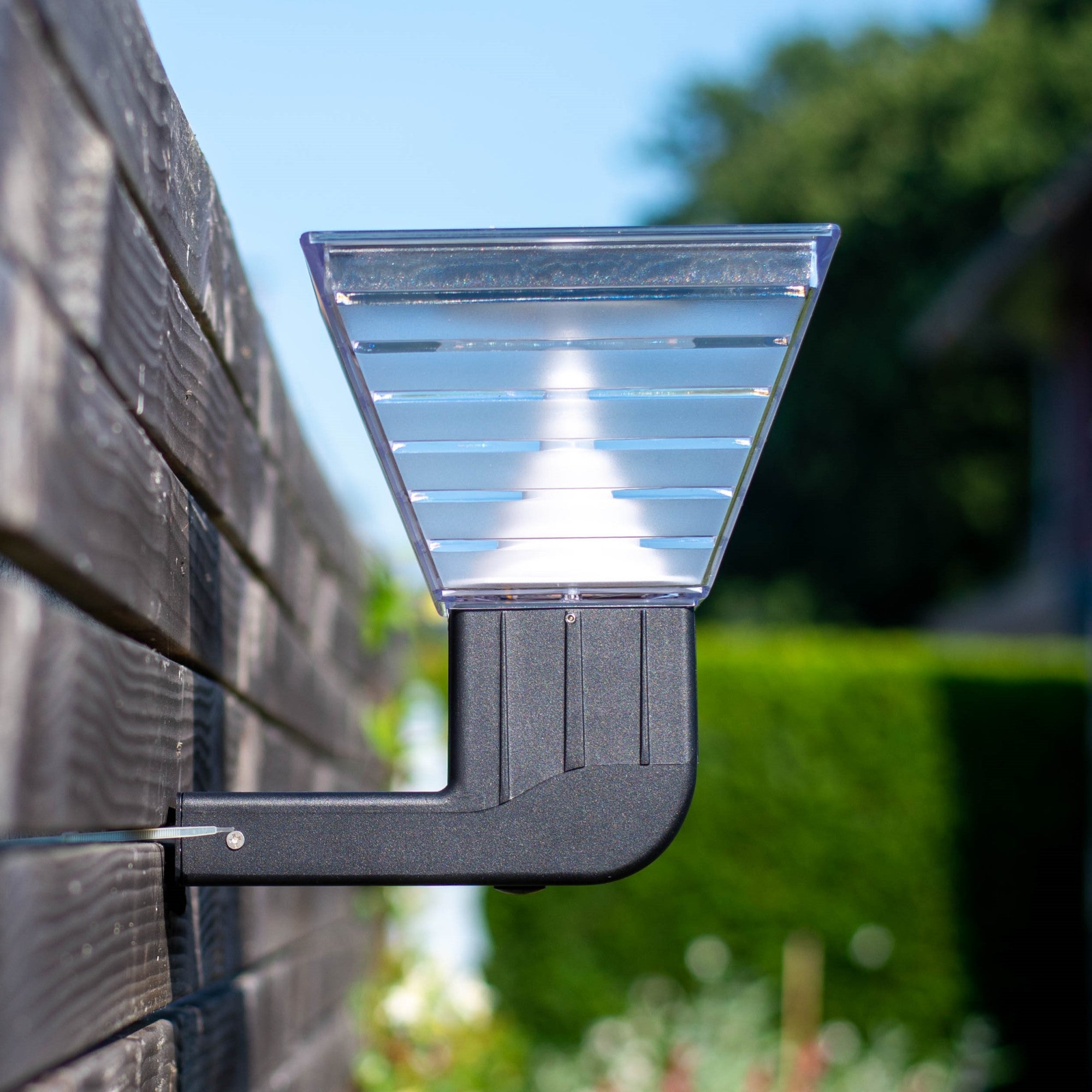 Iplux® Solar Wandlamp Berlin 25cm