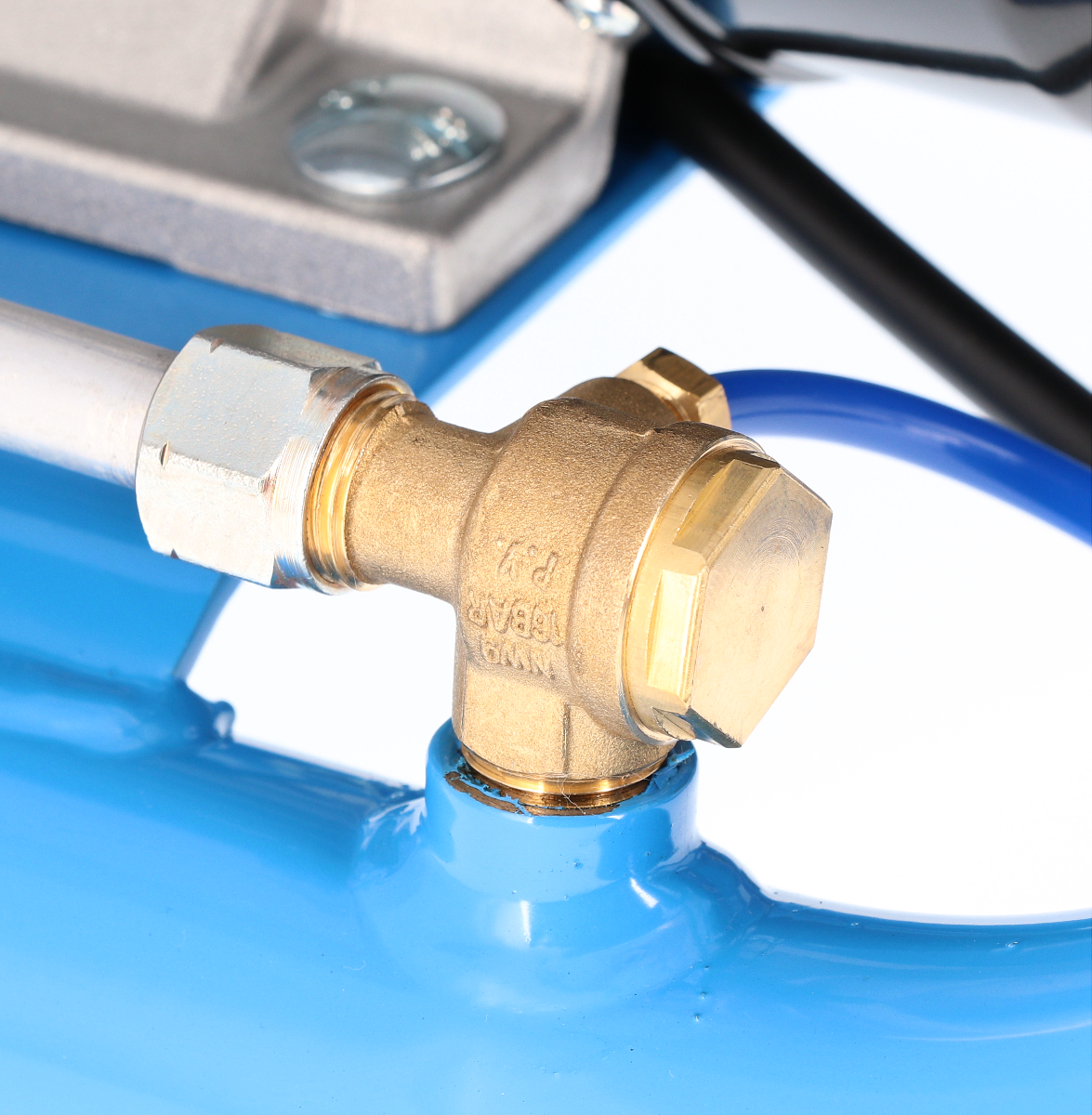 Airpress Compressor LMO 5-240