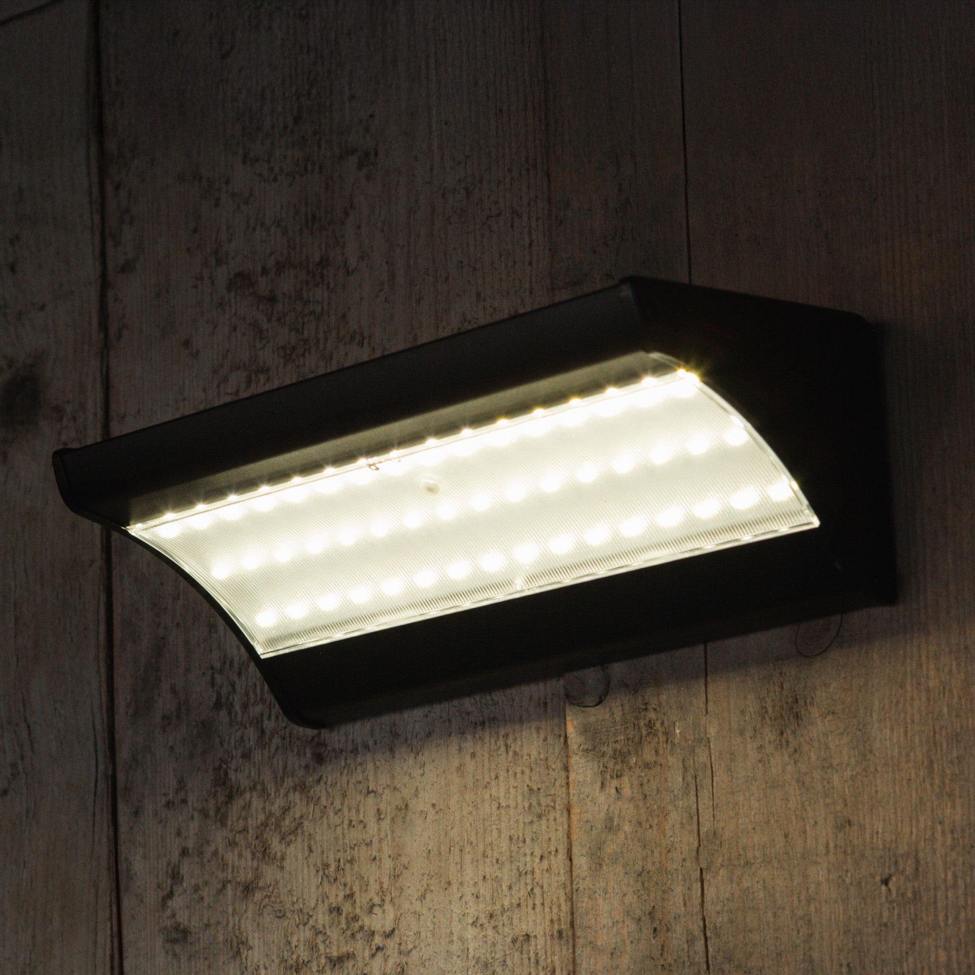 Iplux® Solar LED Wandlamp SafeSense Pro 900lm