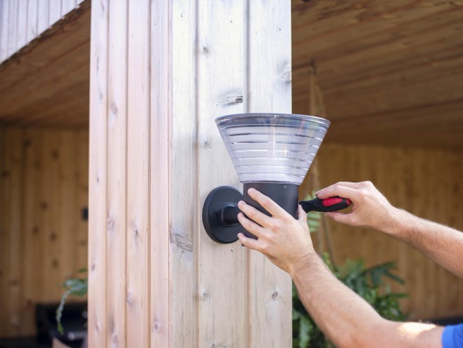 Iplux® Rome Solar Wandlamp 27cm