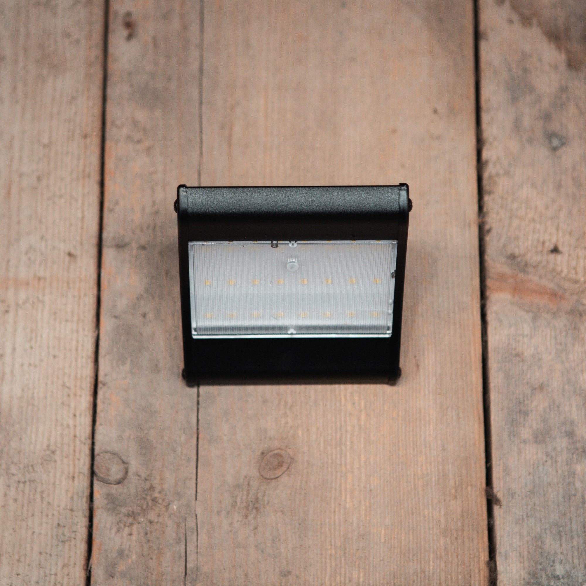 Iplux® Solar LED Wandlamp SafeSense Lite 450lm