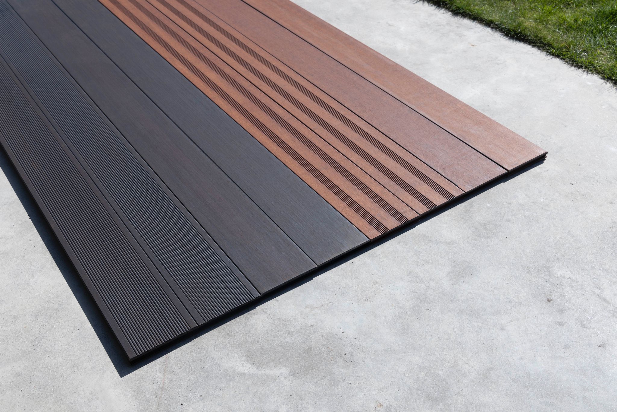 PLNQ® Bamboe Vlonderplank – 1860 x 140 x 20 mm – Eikenkleurig