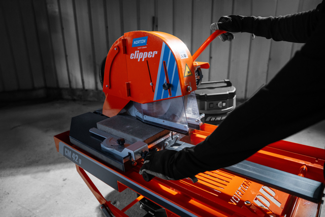 Norton Clipper CM42 Dry + CV 340 Uno stofzuiger + Pro Universeel Silencio Diamantzaagblad