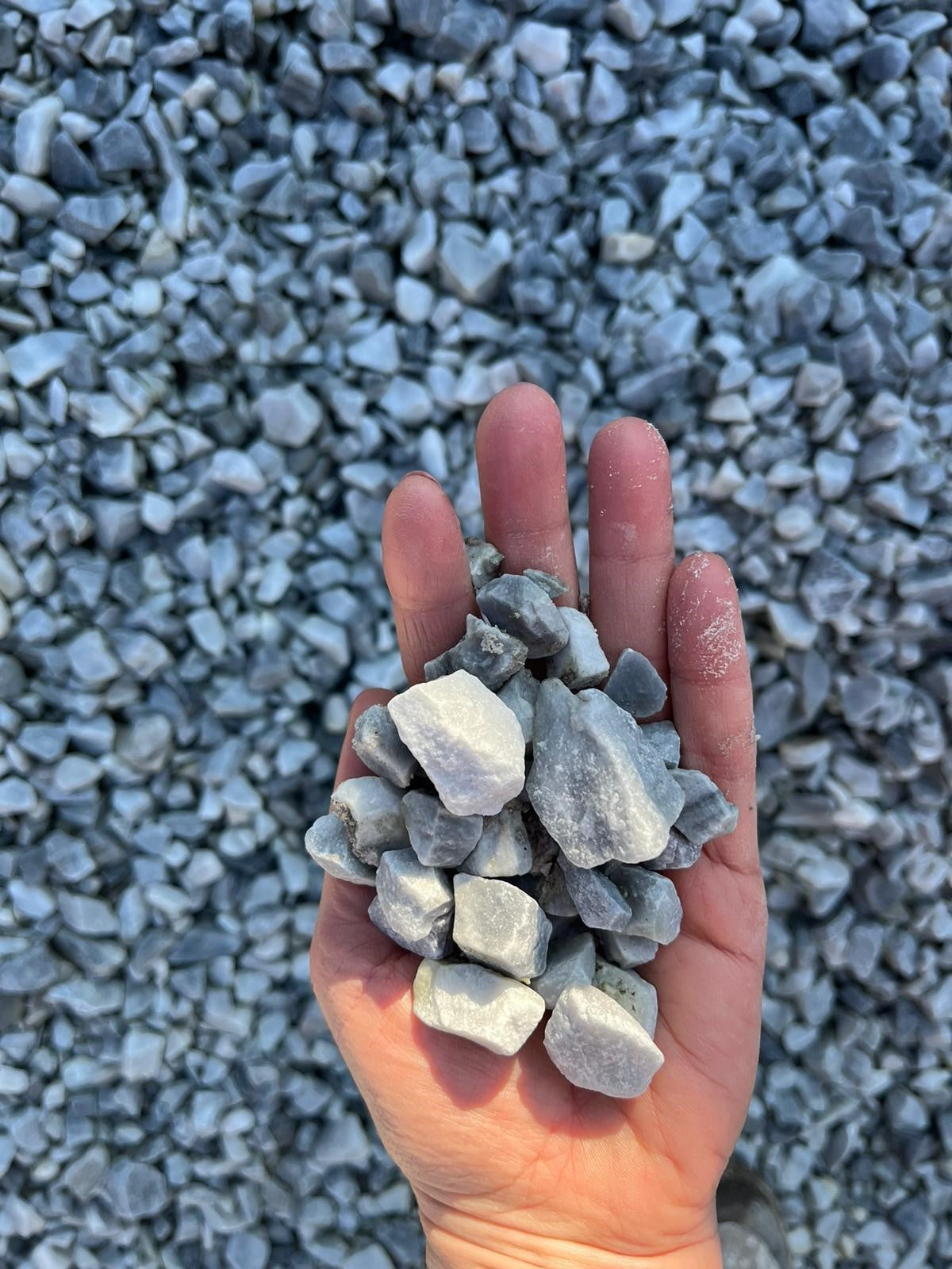 Icy blue 16-25 mm Big Bag 1000 KG