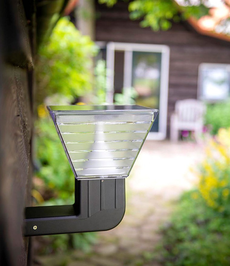 Iplux® Solar Wandlamp Berlin 25cm